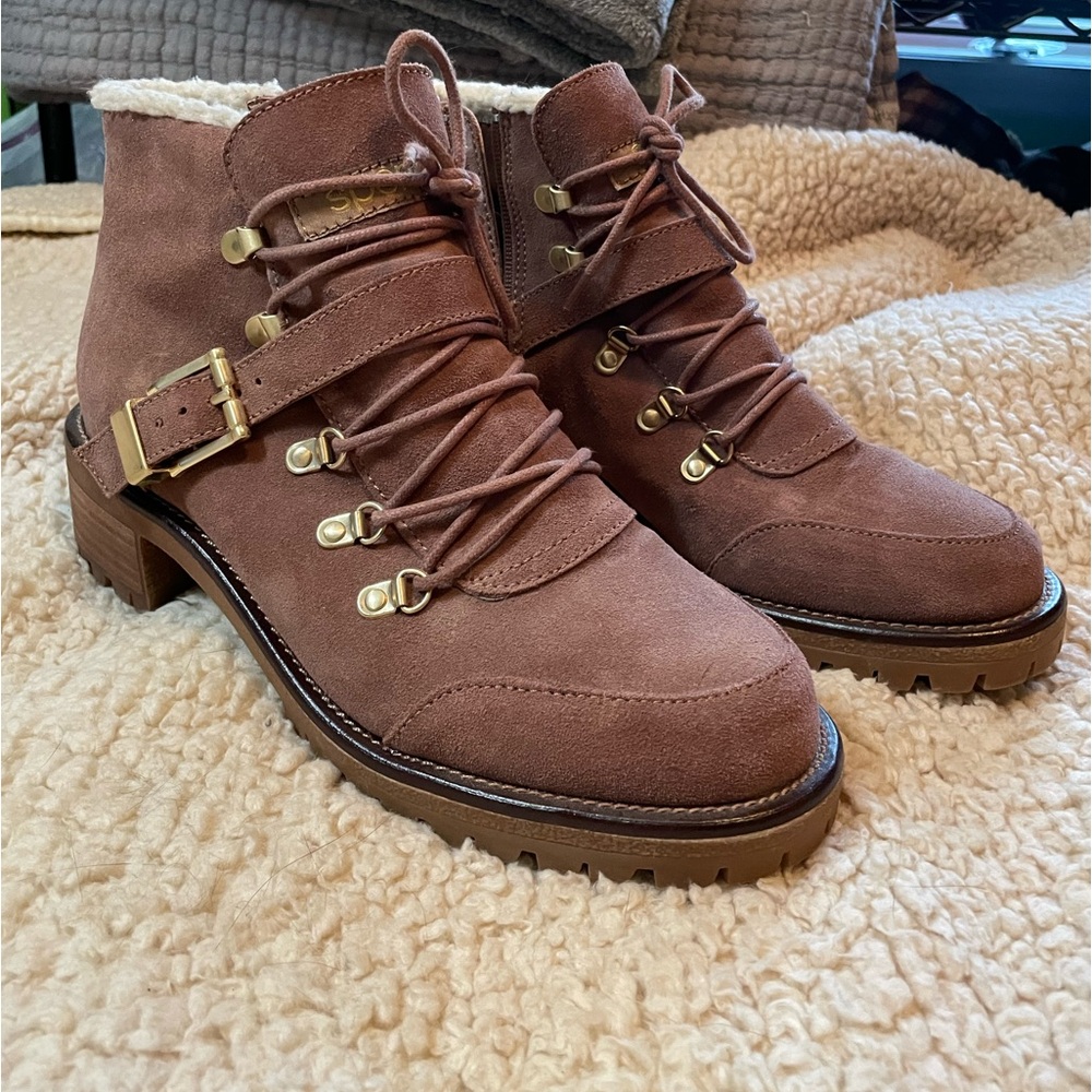 Sporto “Katie” Size 9.5